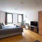 Urban Living Unter Den Daechern Der Goettinger Altstadt Privat bolig