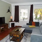 Urban Living Unter Den Daechern Der Goettinger Altstadt Göttingen