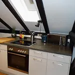 Urban Living Unter Den Daechern Der Goettinger Altstadt *