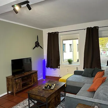 Urban Living Unter Den Daechern Der Goettinger Altstadt Homestay *