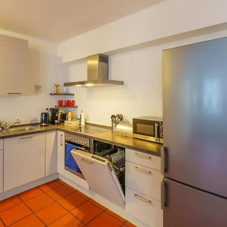 Homestay Urban Living Unter Den Daechern Der Goettinger Altstadt *
