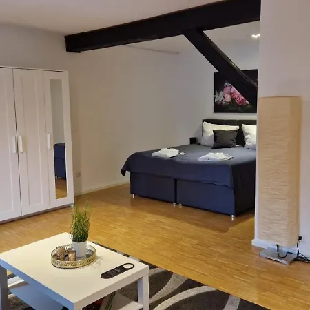Urban Living Unter Den Daechern Der Goettinger Altstadt