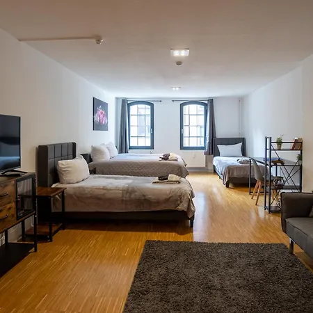 Urban Living Unter Den Daechern Der Goettinger Altstadt Homestay *