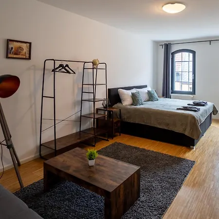 Urban Living Unter Den Daechern Der Goettinger Altstadt