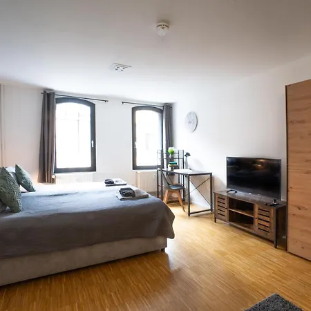 Urban Living Unter Den Daechern Der Goettinger Altstadt ホームステイ