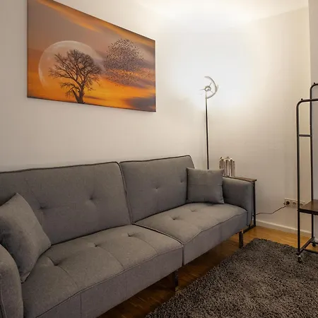 Urban Living Unter Den Daechern Der Goettinger Altstadt Gottingen