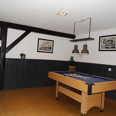 Urban Living Unter Den Daechern Der Goettinger Altstadt *