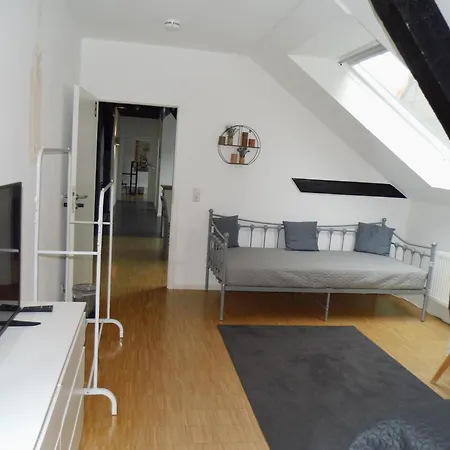 Urban Living Unter Den Daechern Der Goettinger Altstadt *