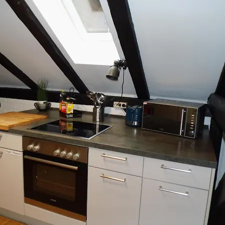 Urban Living Unter Den Daechern Der Goettinger Altstadt *