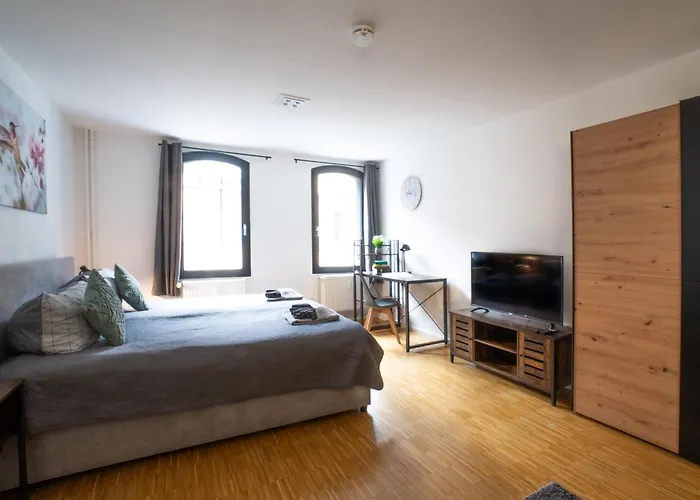 Urban Living Unter Den Daechern Der Goettinger Altstadt Privat bolig