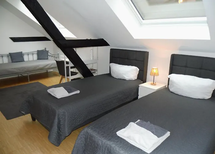 Urban Living Unter Den Daechern Der Goettinger Altstadt *