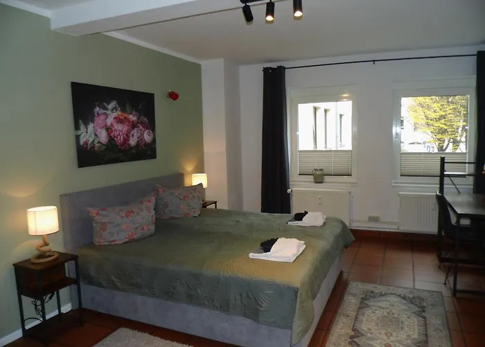 Urban Living Unter Den Daechern Der Goettinger Altstadt Göttingen