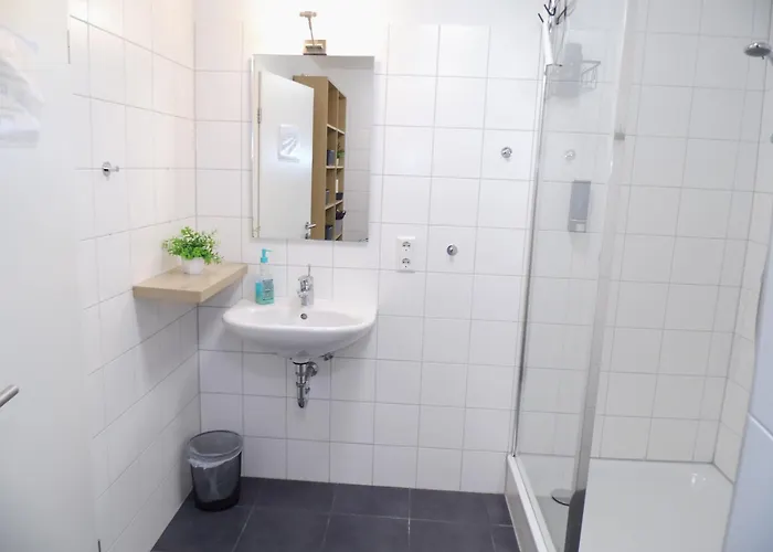 Urban Living Unter Den Daechern Der Goettinger Altstadt * Göttingen